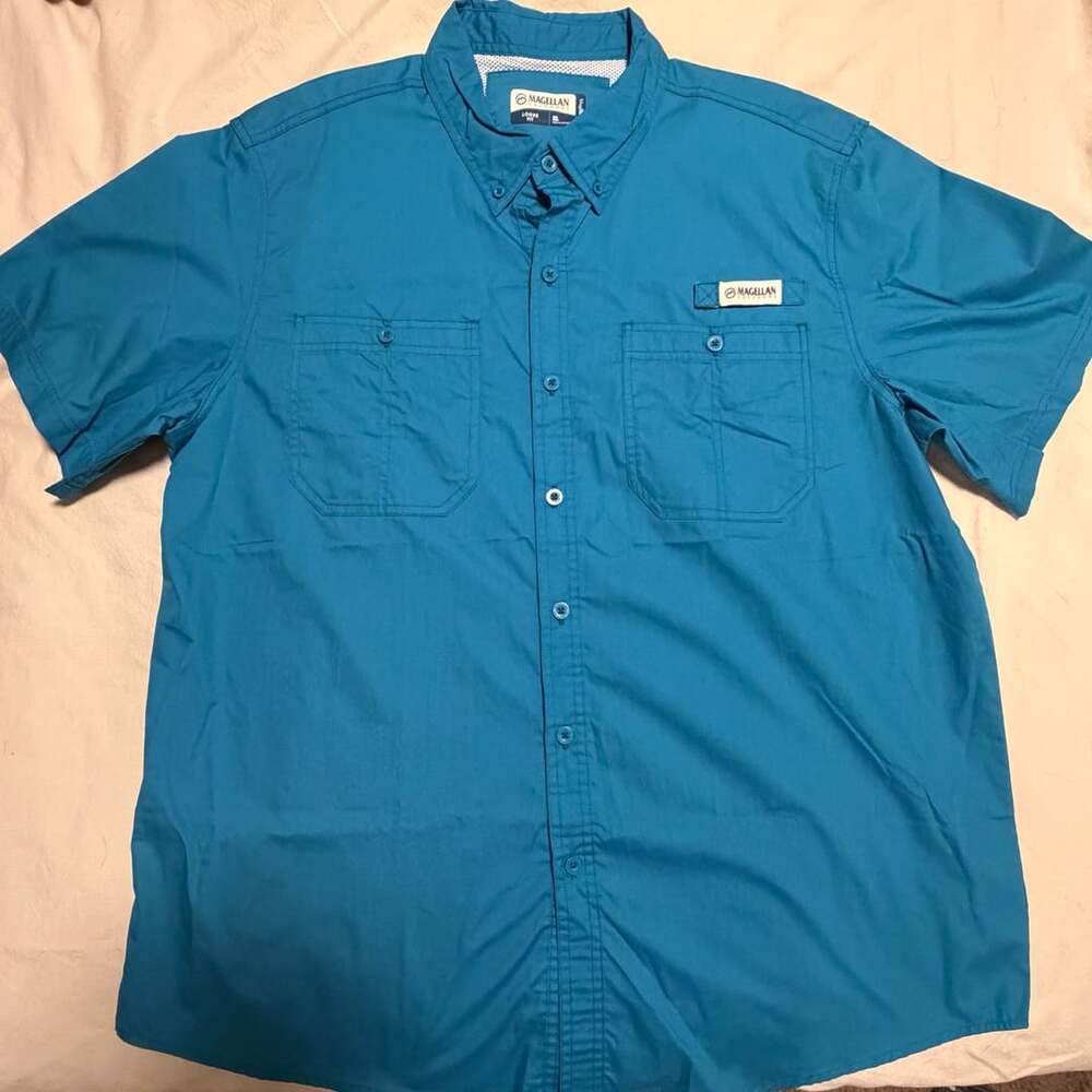 Magellan Outdoors MagShield Short Sleeve Shirt Size XL Blue Fishing
